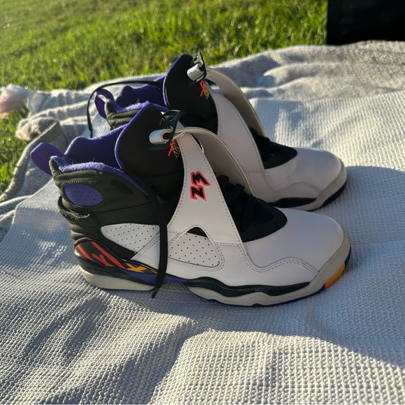 JORDAN 8 RETRO THREE PEAT (GS) - Picture 2 of 6